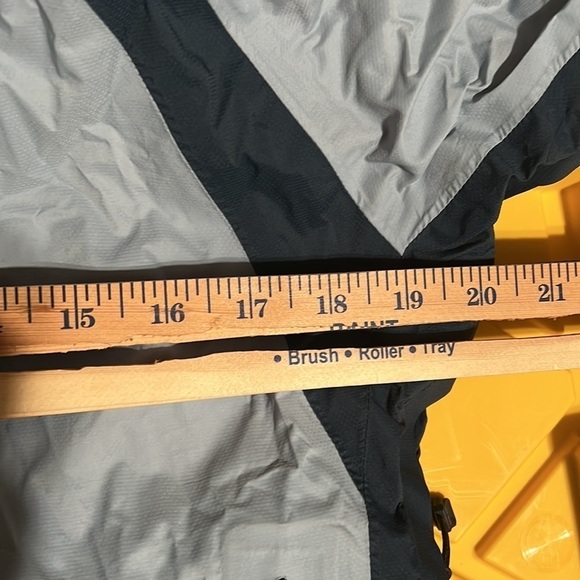 Columbia Omni Tech Titanium Jacket Ladies Small - Picture 10 of 13